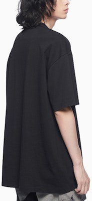 Camiseta Negra Unisex Oversize Feng Chen Wang FW21 con Logo 3D. FF12TSH711B Shop Camiseta Negra Unisex Oversize Feng Chen Wang FW21 con Logo 3D. FF12TSH711B