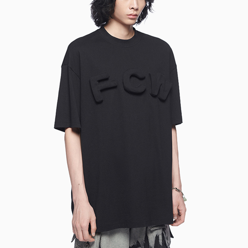 Purchase Camiseta Negra Unisex Oversize Feng Chen Wang FW21 con Logo 3D. FF12TSH711B
