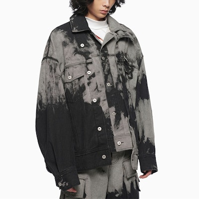 Chaqueta Vaquera Desestructurada Feng Chen Wang FW21 Negro/Gris Hombre. FF12JAC123 Details for Chaqueta Vaquera Desestructurada Feng Chen Wang FW21 Negro/Gris Hombre. FF12JAC123