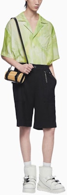 Feng Chen Wang SS22 Shorts Negros Diseño Patchwork Deconstruido. FS13SHO603 Shop Feng Chen Wang SS22 Shorts Negros Diseño Patchwork Deconstruido. FS13SHO603