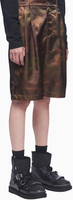 Pantalones Cortos Camuflaje Color Block FENG CHEN WANG SS22 en Camo. FS13SHO601 Purchase Pantalones Cortos Camuflaje Color Block FENG CHEN WANG SS22 en Camo. FS13SHO601