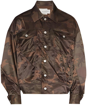 Chaqueta Marrón de Manga Larga con Pliegues y Estampado Camuflaje FENG CHEN WANG SS22. FS13JAC111 Buy Chaqueta Marrón de Manga Larga con Pliegues y Estampado Camuflaje FENG CHEN WANG SS22. FS13JAC111