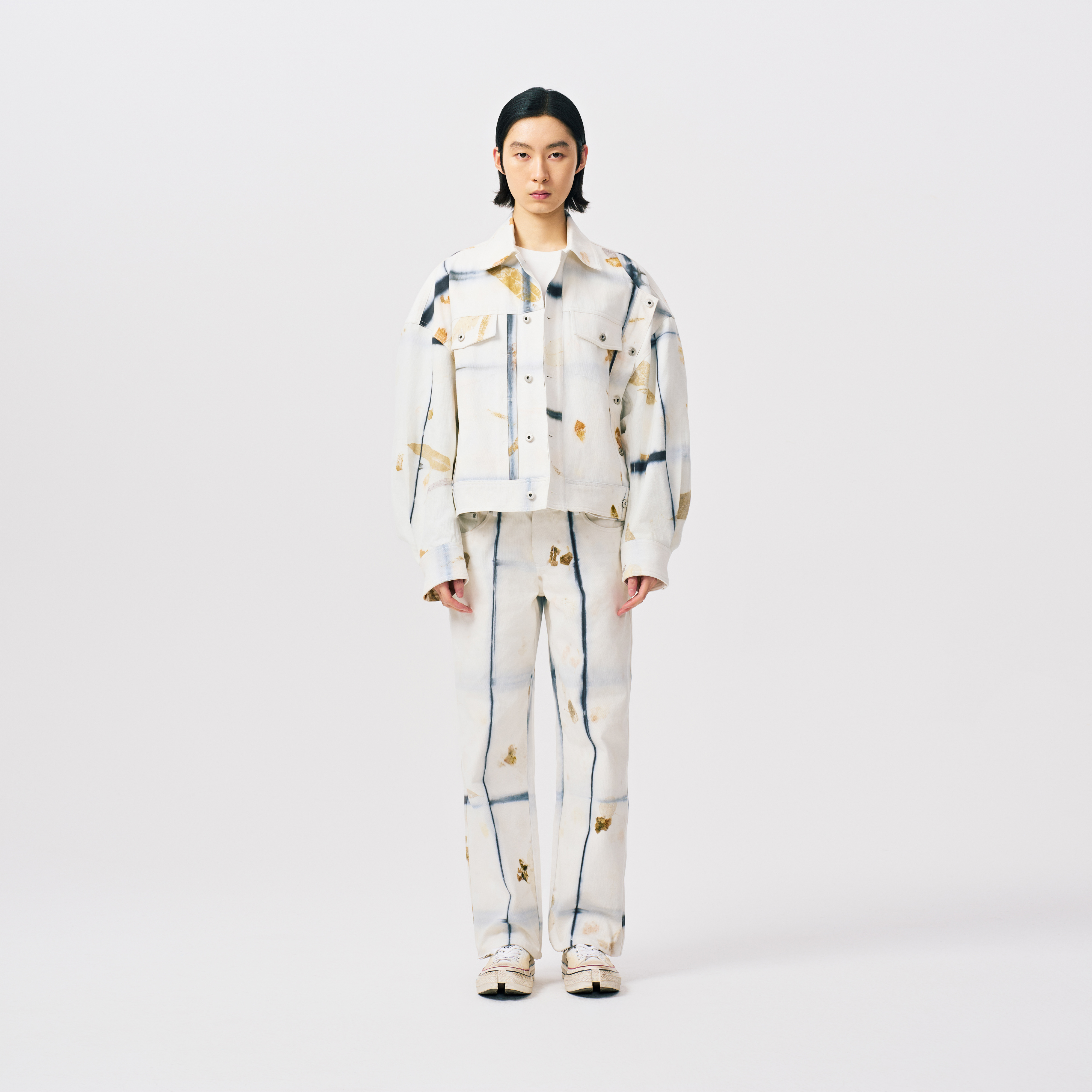 Shop Chaqueta Unisex Negra Tie-Dye Oversized Feng Chen Wang Trabajo. FUS17JK25