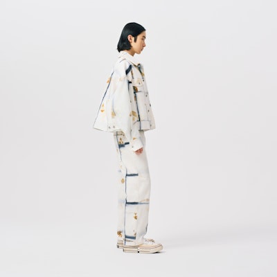 Chaqueta Unisex Negra Tie-Dye Oversized Feng Chen Wang Trabajo. FUS17JK25 Details for Chaqueta Unisex Negra Tie-Dye Oversized Feng Chen Wang Trabajo. FUS17JK25