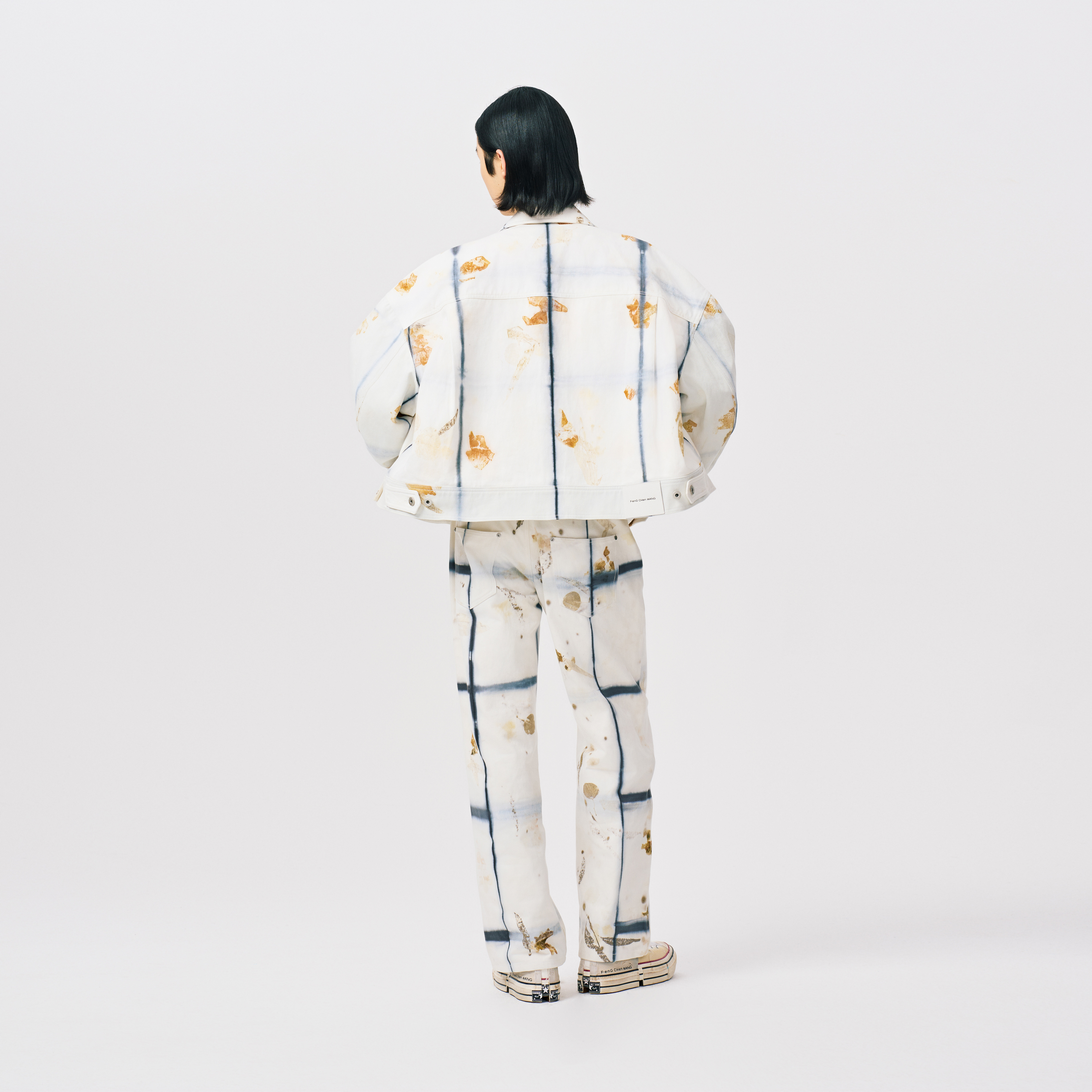 Sizing Chaqueta Unisex Negra Tie-Dye Oversized Feng Chen Wang Trabajo. FUS17JK25