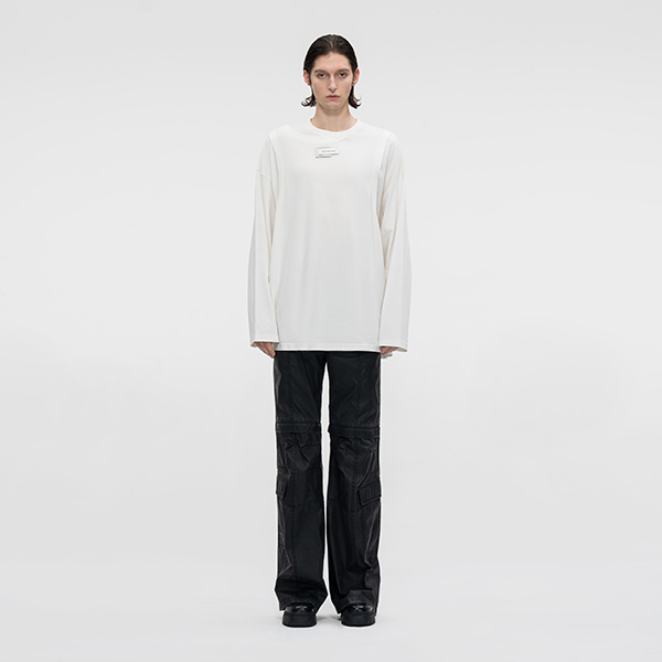 Shop Camiseta Unisex Blanca Feng Chen Wang de Manga Larga y Cuello Redondo FMF18LS03