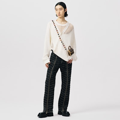 Pantalones Negros Rectos Unisex Lavados y Plisados Feng Chen Wang FUS17TR04B Purchase Pantalones Negros Rectos Unisex Lavados y Plisados Feng Chen Wang FUS17TR04B