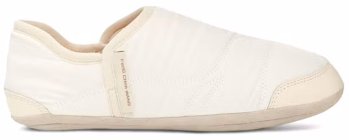 Lookbook Feng Chen Wang x UGG 可轉換 Tasman 奶油色休閒鞋 1154690-CRM