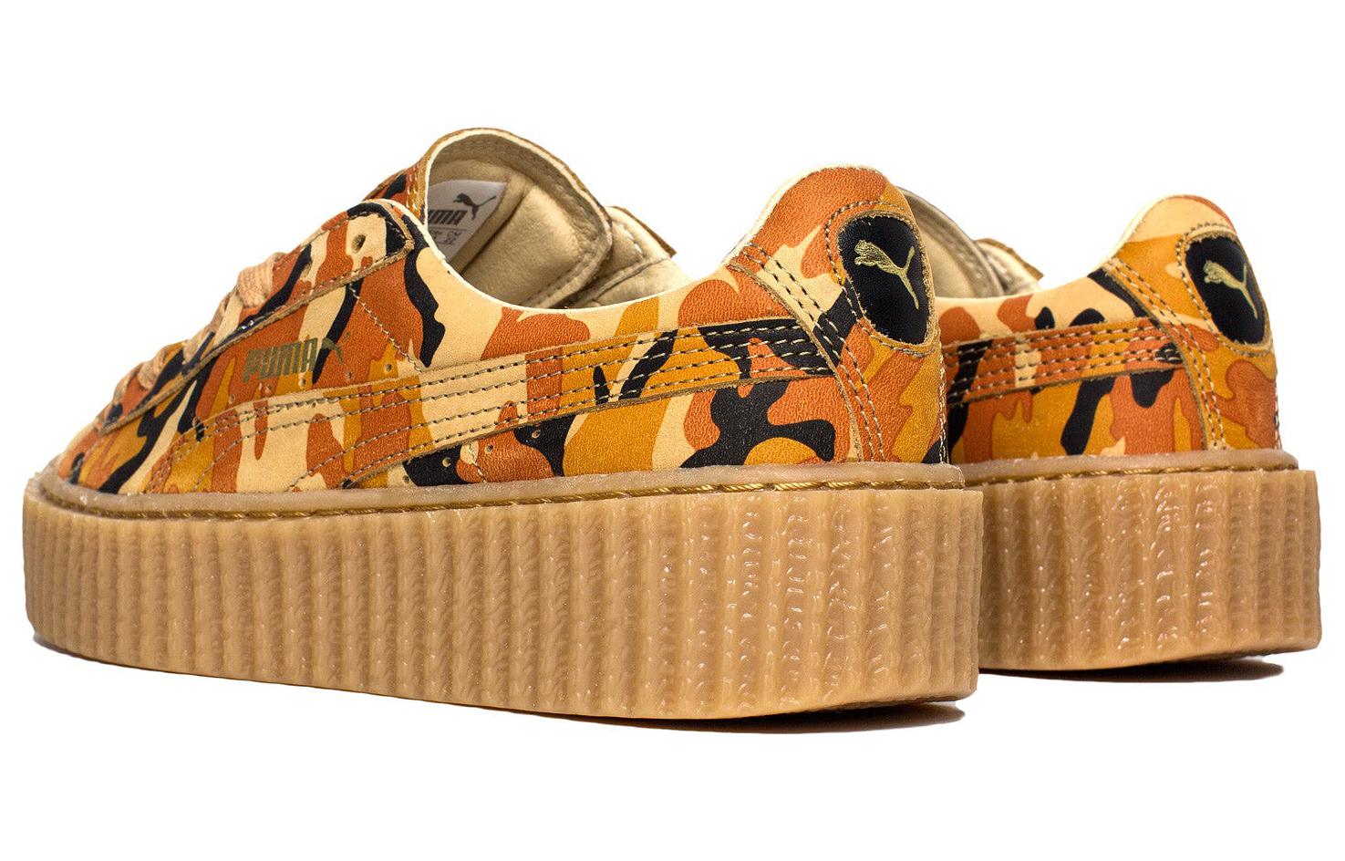 Shop フェンティxプーマ スウェードクリーパー オレンジカモ 363277-01