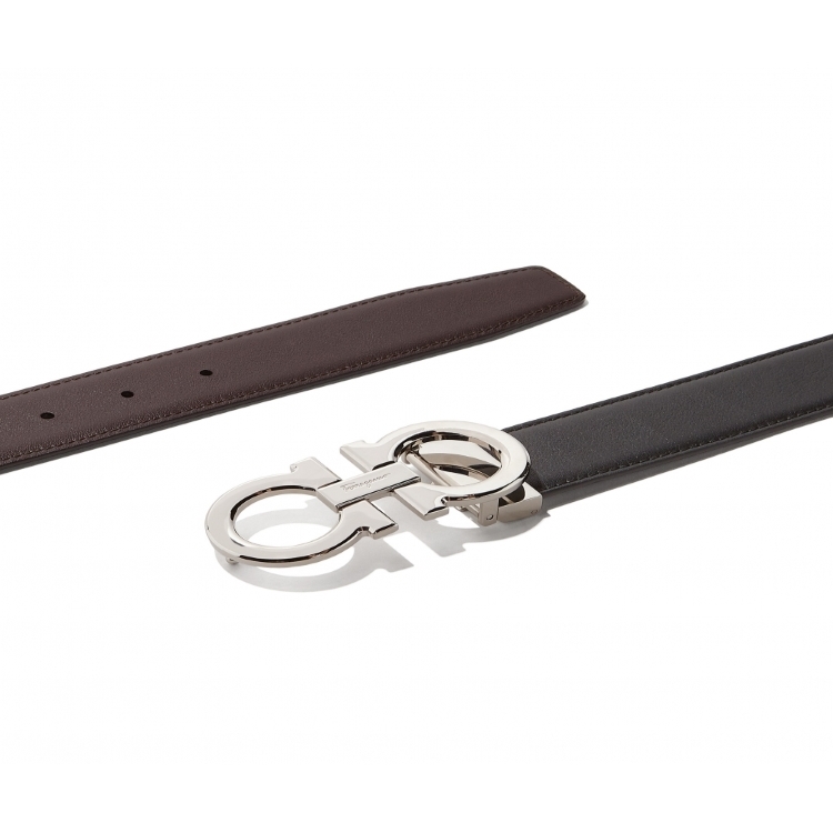 Lookbook Ferragamo 黑色皮革腰帶可翻轉扣環 - 3.5公分寬。 686671