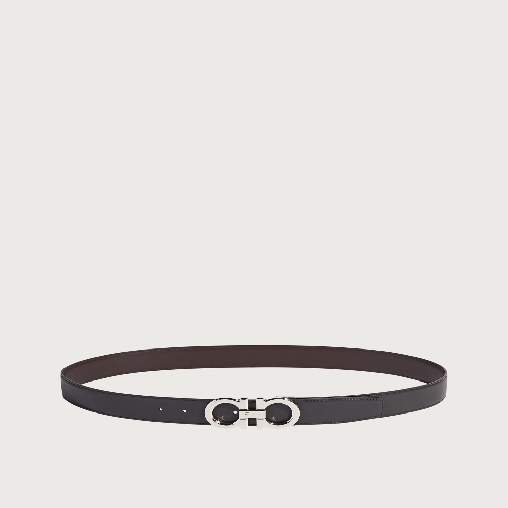 Shop Ferragamo 黑色皮革腰帶可翻轉扣環 - 3.5公分寬。 686671