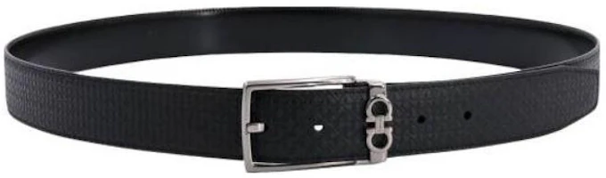 Ferragamo Black Leather Belt with Smooth Buckle - Lightweight & Comfortable 67A037718382NERO Ferragamo Black Leather Belt with Smooth Buckle - Lightweight & Comfortable 67A037718382NERO