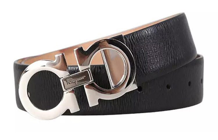 Lookbook Ferragamo 黑色皮带，马蹄扣设计，宽度3.4厘米 679493-687205