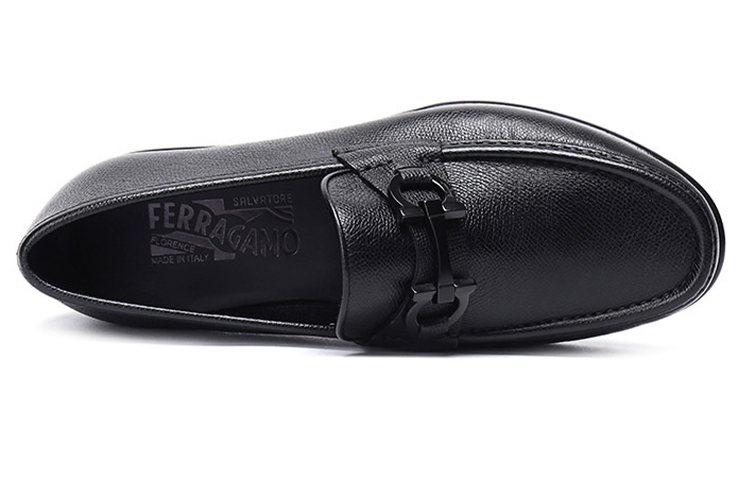 Shop Zapatos de Cuero Casual Negocios FERRAGAMO 'Moda Negra' 0688525
