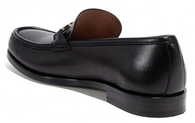 FERRAGAMO Business Casual Leather Shoes 'Double Gancini Black' 0712557 Lookbook FERRAGAMO Business Casual Leather Shoes 'Double Gancini Black' 0712557