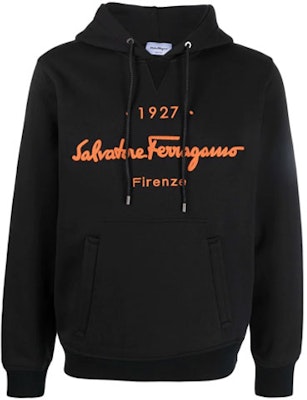 FERRAGAMO FW21 标志刺绣抽绳连帽衫 黑色 746606002 747000000 Order FERRAGAMO FW21 标志刺绣抽绳连帽衫 黑色 746606002 747000000