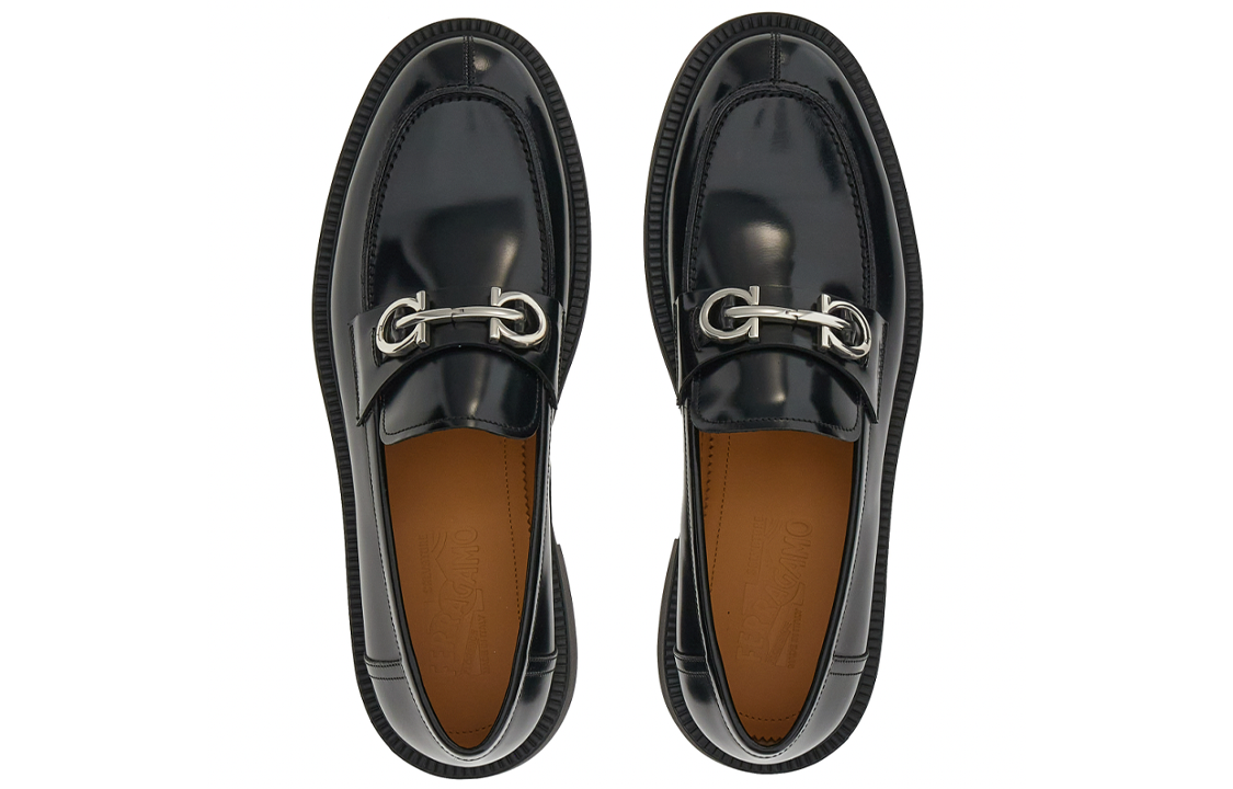 Shop 菲拉格慕 GALLES 男士黑色时尚休闲鞋 021141-758380