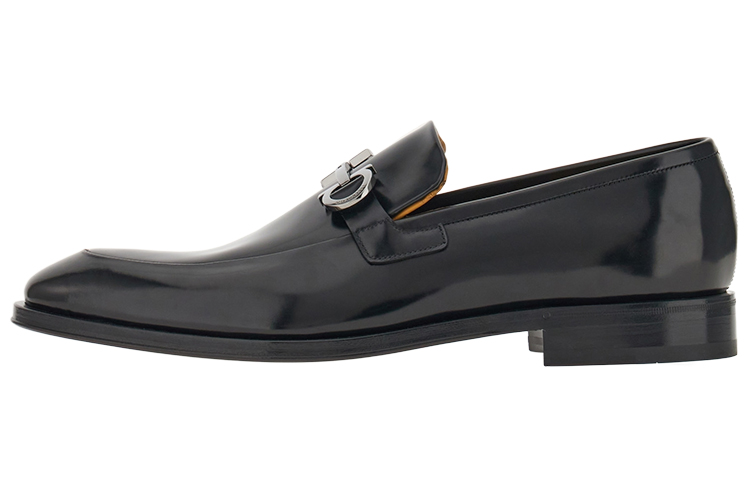 FERRAGAMO Gancini 'Black Buckle'