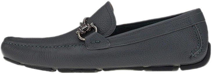 ferragamo-gancini-black-calfskin-02-a220-749608