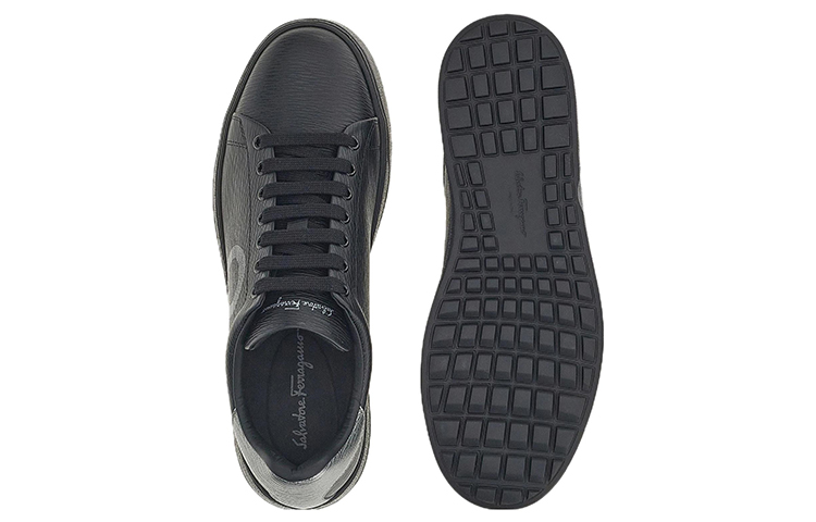 Purchase FERRAGAMO菲拉格慕 Gancini 小牛皮繫帶 時尚板鞋 男款 黑灰色