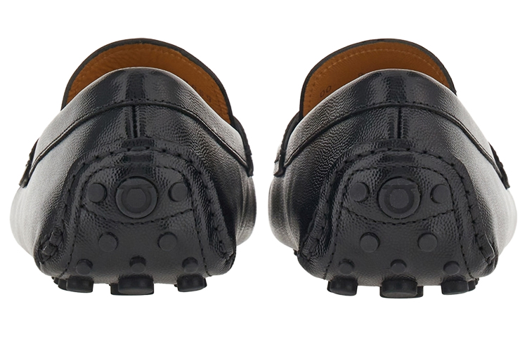 Shop FERRAGAMO Gancini 'Hebilla Negra Pebble' 021654-762659