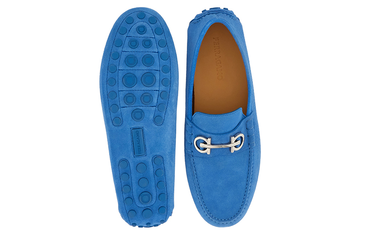Purchase FERRAGAMO Gancini 'Sepatu Moccasin Gesper Biru' 020983-762345