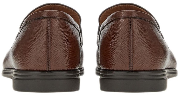 FERRAGAMO Gancini 'Sepatu Loafers Kulit Coklat Modis' 02C041-753144 Shop FERRAGAMO Gancini 'Sepatu Loafers Kulit Coklat Modis' 02C041-753144