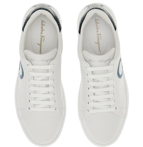 FERRAGAMO Gancini 'Zapatillas Blancas de Moda' 020489-759967 Shop FERRAGAMO Gancini 'Zapatillas Blancas de Moda' 020489-759967