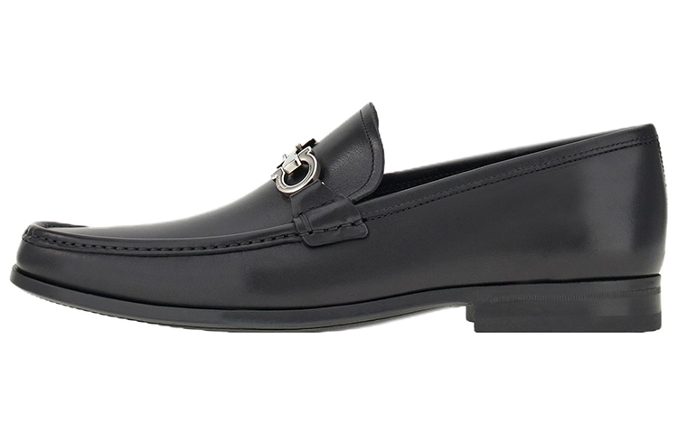 Ferragamo Gancini Black Leather Reversible Casual Shoes 02A881 686084