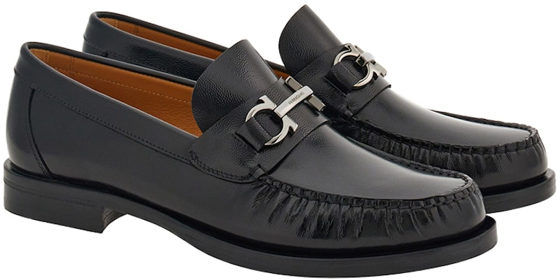 FERRAGAMO Gancini Loafer 'Hitam' 021606-762695 Lookbook FERRAGAMO Gancini Loafer 'Hitam' 021606-762695