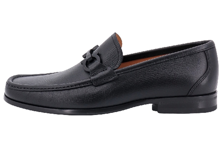 FERRAGAMO Gancini Loafer 'Black Leather' 029457-762340