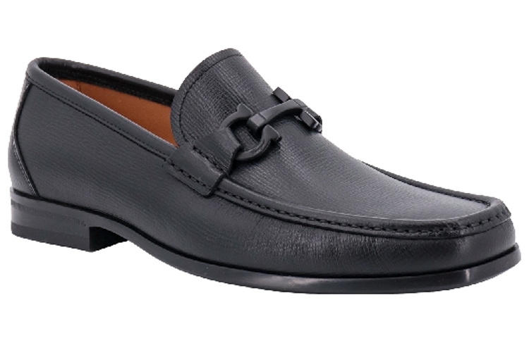 Lookbook FERRAGAMO Gancini Loafer 'Kulit Hitam' 029457-762340