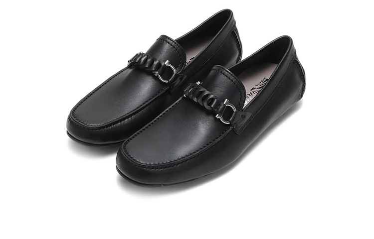 Lookbook Mocasín FERRAGAMO Gancini 'Cuero Negro' 02C216-724923