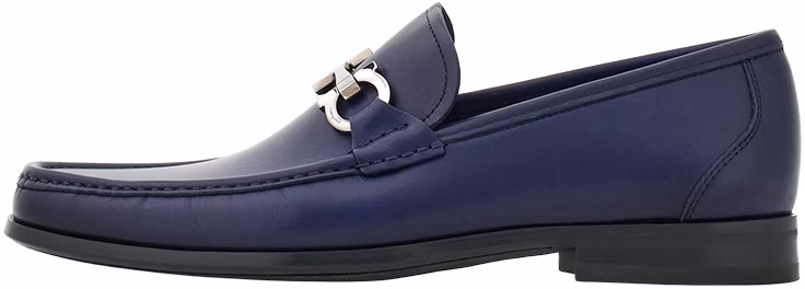 ferragamo-gancini-midnight-blue-leather-loafers-for-men-029457-769877