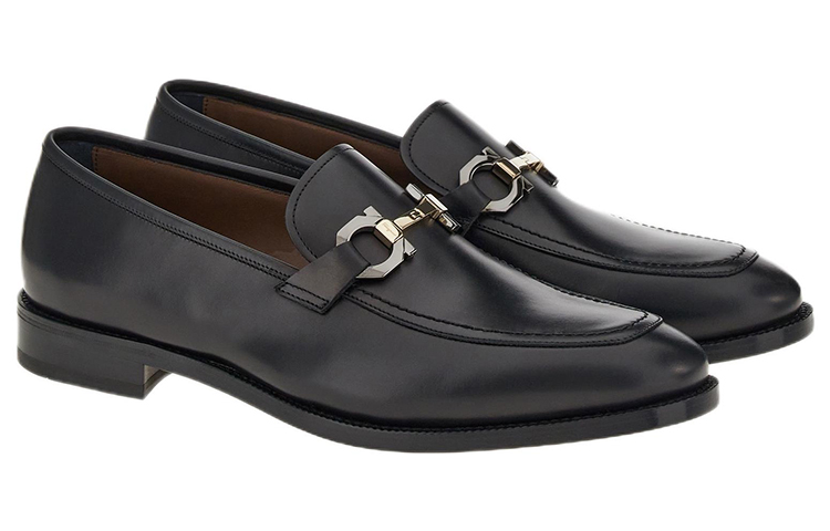 Order 菲拉格慕 Gancini 扣飾休閒莫卡辛鞋 黑色