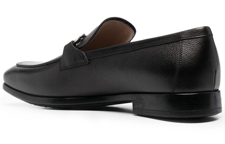 Lookbook FERRAGAMO Gancini Moccasin 'Hitam' 02C512-740672