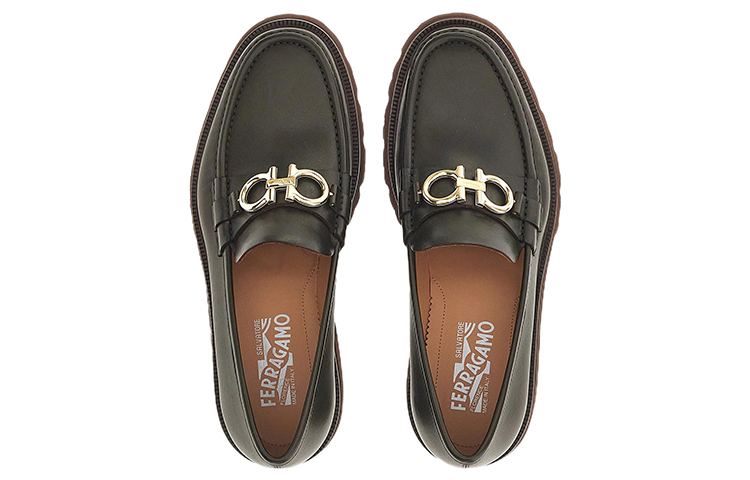 Lookbook FERRAGAMO Gancini Sepatu Moccasin 'Gesper Hijau' 02B200-753159