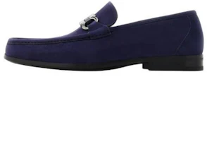 Ferragamo Gancini Purple Suede Loafers Slip-On Shoes 029457 774546 Ferragamo Gancini Purple Suede Loafers Slip-On Shoes 029457 774546