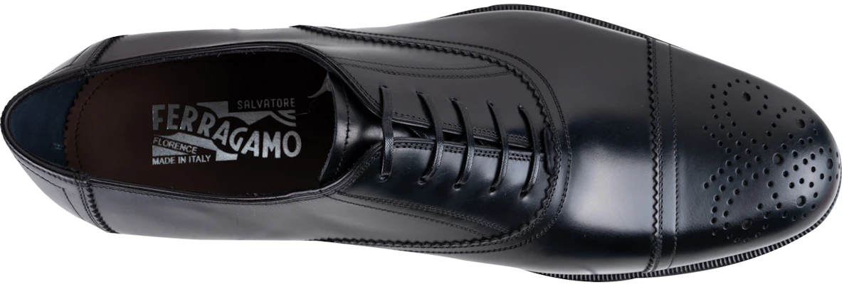 Zapatos de Cuero con Cordones FERRAGAMO 'Negro' 020211-741603 Lookbook Zapatos de Cuero con Cordones FERRAGAMO 'Negro' 020211-741603