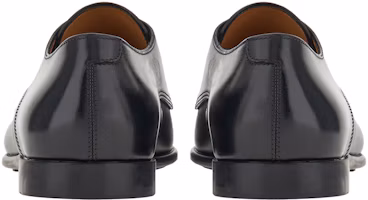 Shop FERRAGAMO菲拉格慕 皮革 磨面 繫帶 正裝皮鞋 男款 黑色