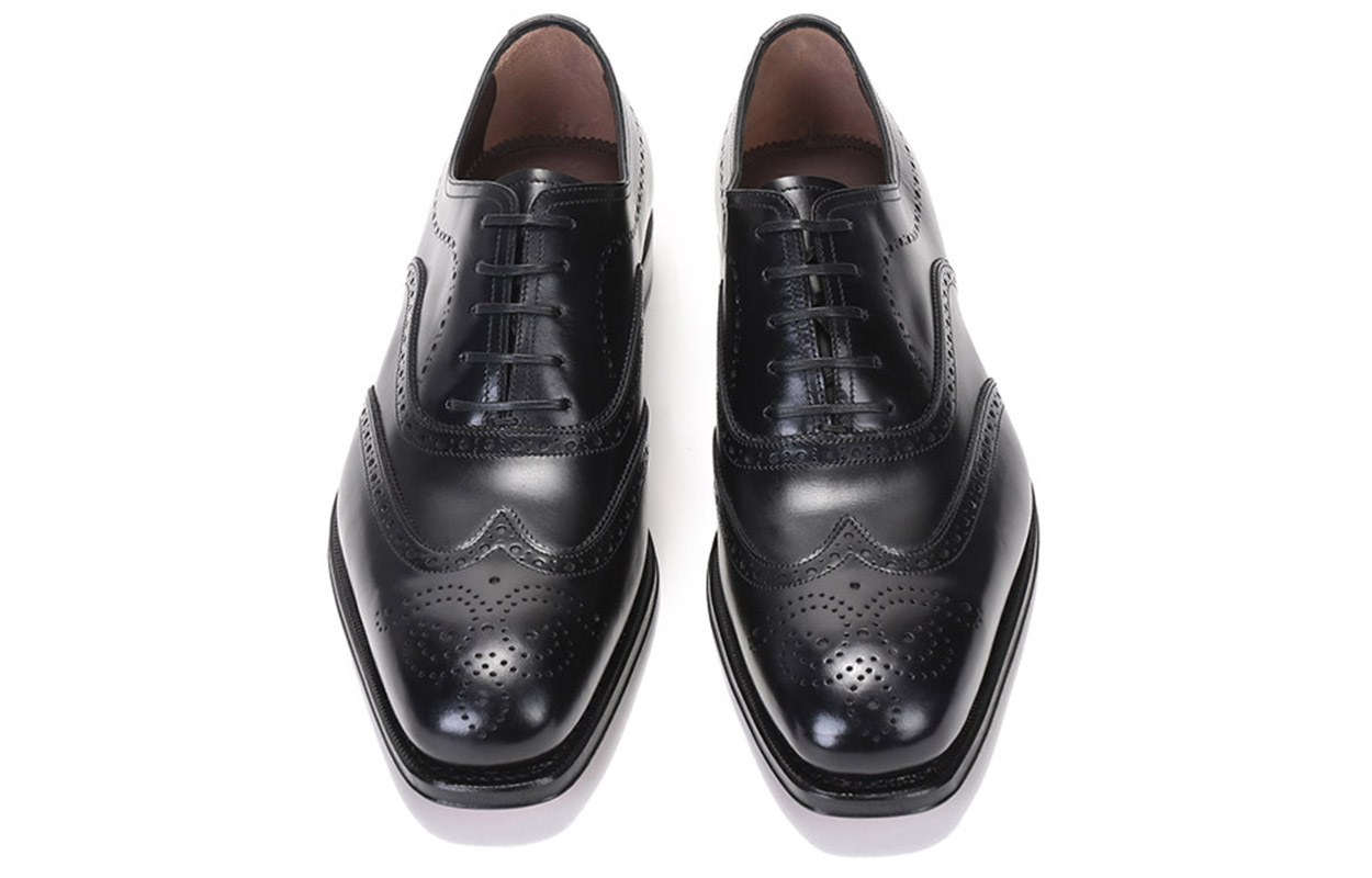 Shop Zapatos de Cordones de Cuero FERRAGAMO 'Negro' 020209-741763