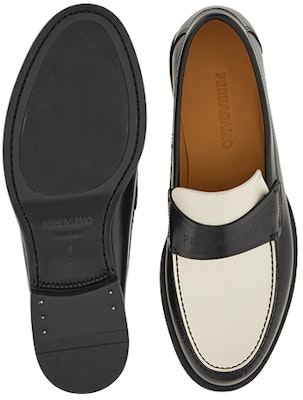 FERRAGAMO Loafer 'Black White Logo' 021722-762698 Shop FERRAGAMO Loafer 'Black White Logo' 021722-762698