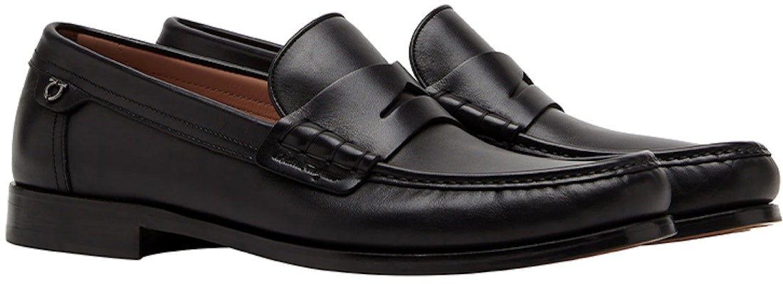 FERRAGAMO Sepatu Sneakers Kulit Rendah 'Hitam' 020232-741526 Order FERRAGAMO Sepatu Sneakers Kulit Rendah 'Hitam' 020232-741526