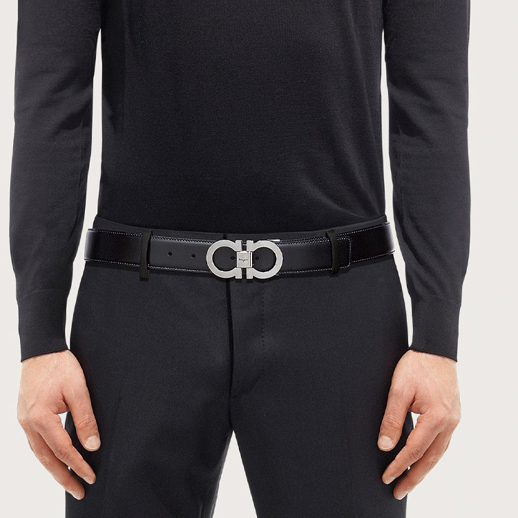 Purchase FERRAGAMO Cinturón Reversible de Cuero Negro/Marrón 3.5CM Hebilla Plateada. 644557-679535