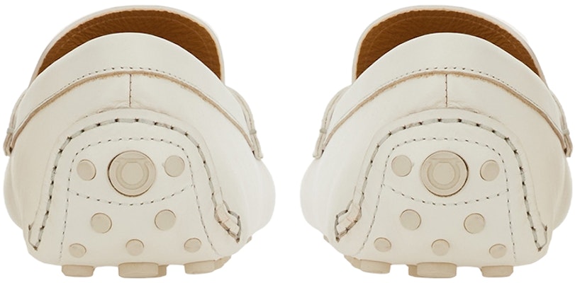 FERRAGAMO Salvatore Gancini "锤形白扣" 021654-762658 Shop FERRAGAMO Salvatore Gancini "锤形白扣" 021654-762658