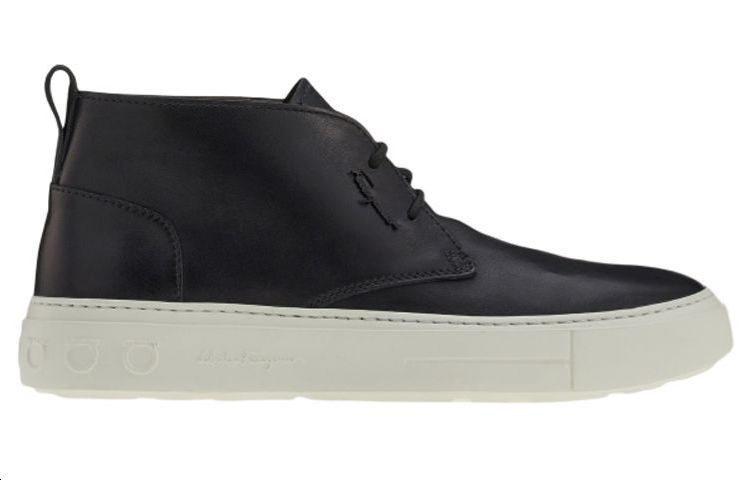 Order FERRAGAMO Salvatore Gancini Stiefel ''Schwarzes Leder'' 020607-751164