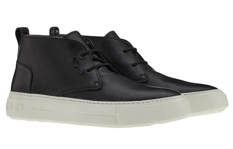 Lookbook FERRAGAMO菲拉格慕 GANCINI 牛皮革 休閒舒適 短筒靴 男款 黑色