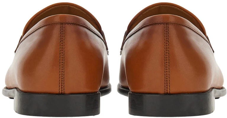 FERRAGAMO菲拉格慕 粒紋錘紋 套足 樂福鞋 男款 米色 Shop FERRAGAMO菲拉格慕 粒紋錘紋 套足 樂福鞋 男款 米色