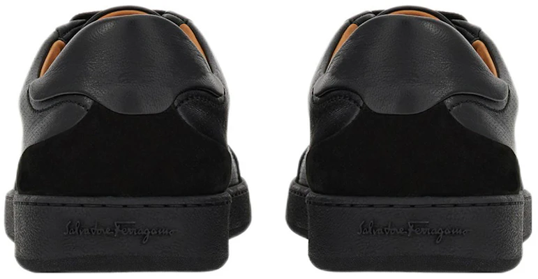 FERRAGAMO Salvatore Leren Lage Sneakers Veters ''Zwart Mode'' 021178-759230 Shop FERRAGAMO Salvatore Leren Lage Sneakers Veters ''Zwart Mode'' 021178-759230