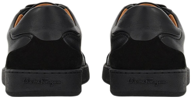 フェラガモ レザー ローカット 黒 (Ferragamo Rezaa Rōkatto Kuro) 021178-759230 Shop フェラガモ レザー ローカット 黒 (Ferragamo Rezaa Rōkatto Kuro) 021178-759230